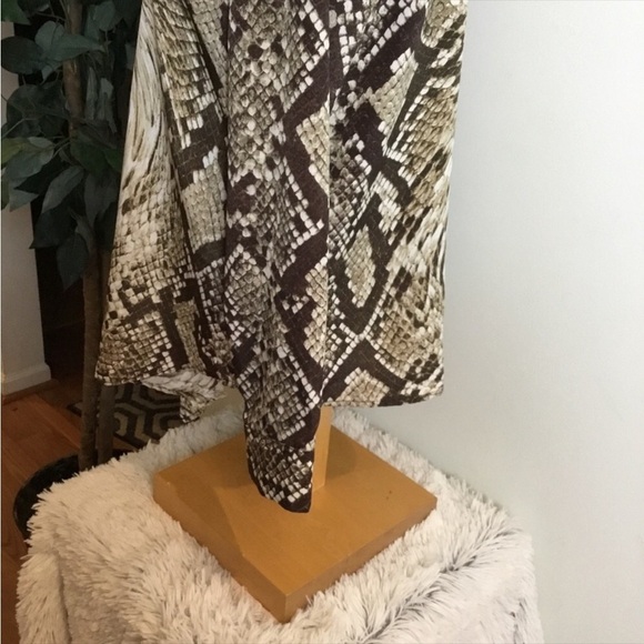 MICHAEL Michael Kors Button down blouse Womans size medium tie front lon… - Picture 9 of 12